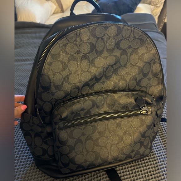 Coach backpack - Picture 4 of 8